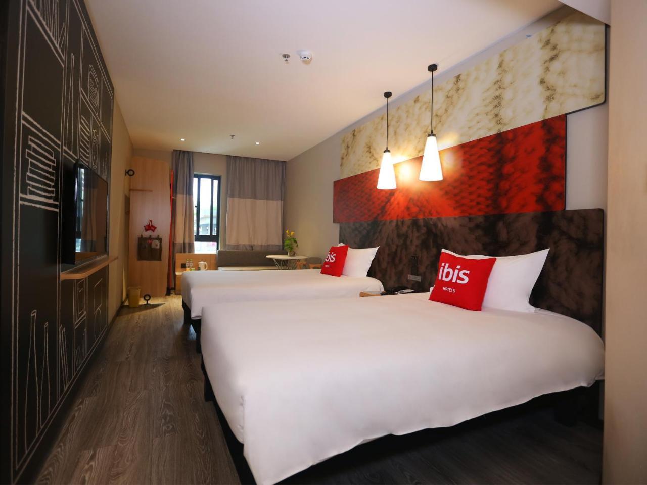 Ibis Haikou Injoy Plaza Hotel Haikou (Hainan) Exterior foto