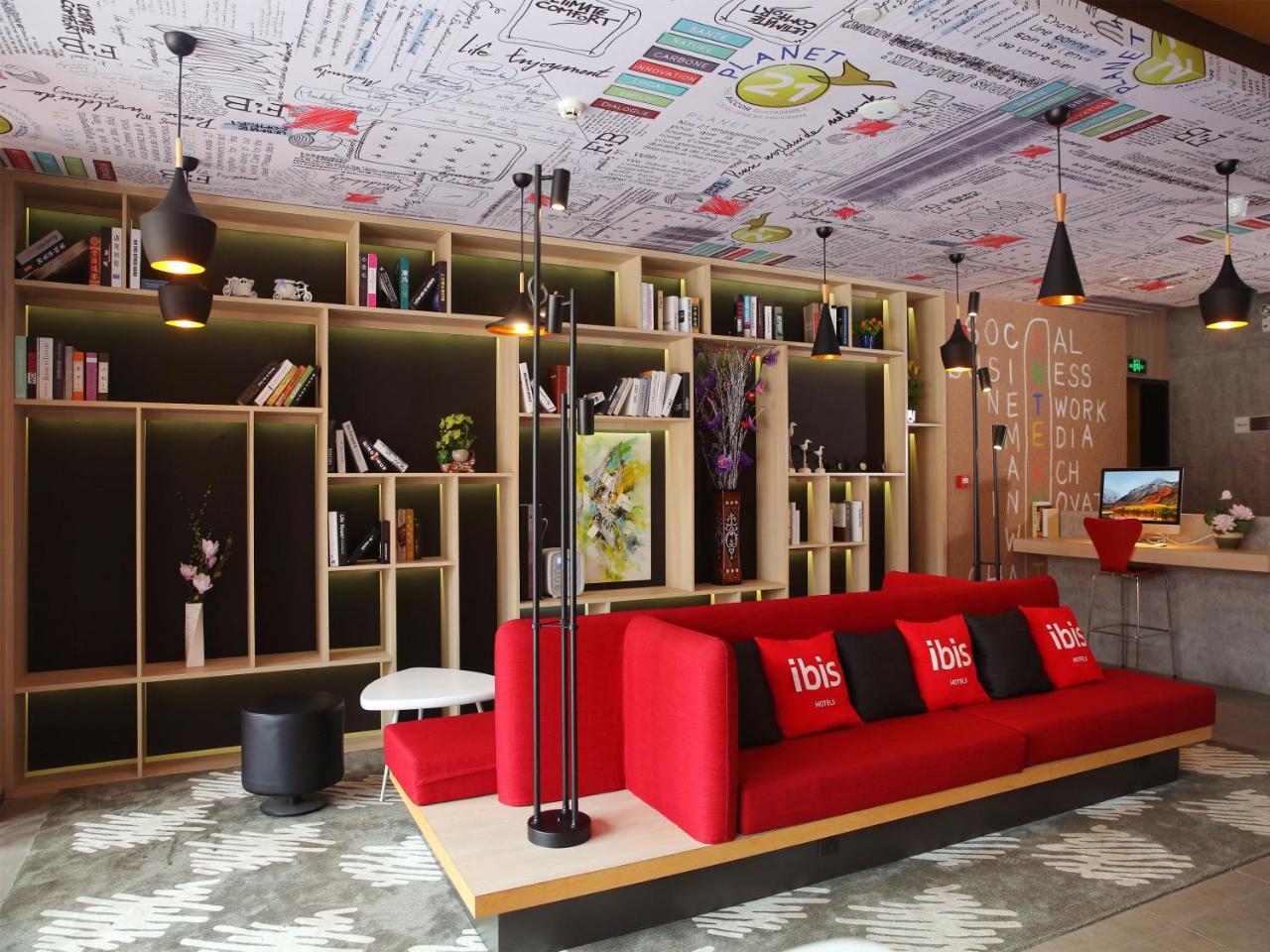 Ibis Haikou Injoy Plaza Hotel Haikou (Hainan) Exterior foto